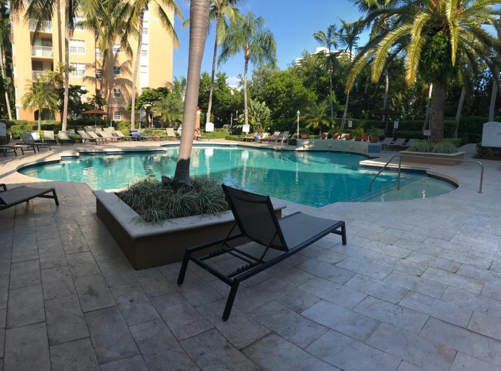 6-502 Amazing Water View - Three Bedrooms Aventura Exterior photo